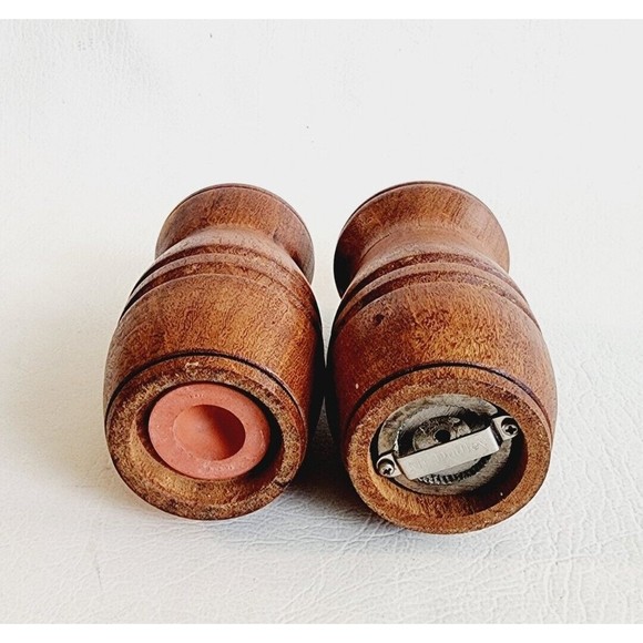 VTG MCM Mr. Dudley Wood Salt & Pepper Mill Grinder Set - Picture 5 of 8